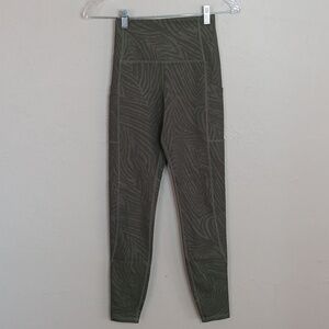 Glyder Green Printed Leggings Size XS